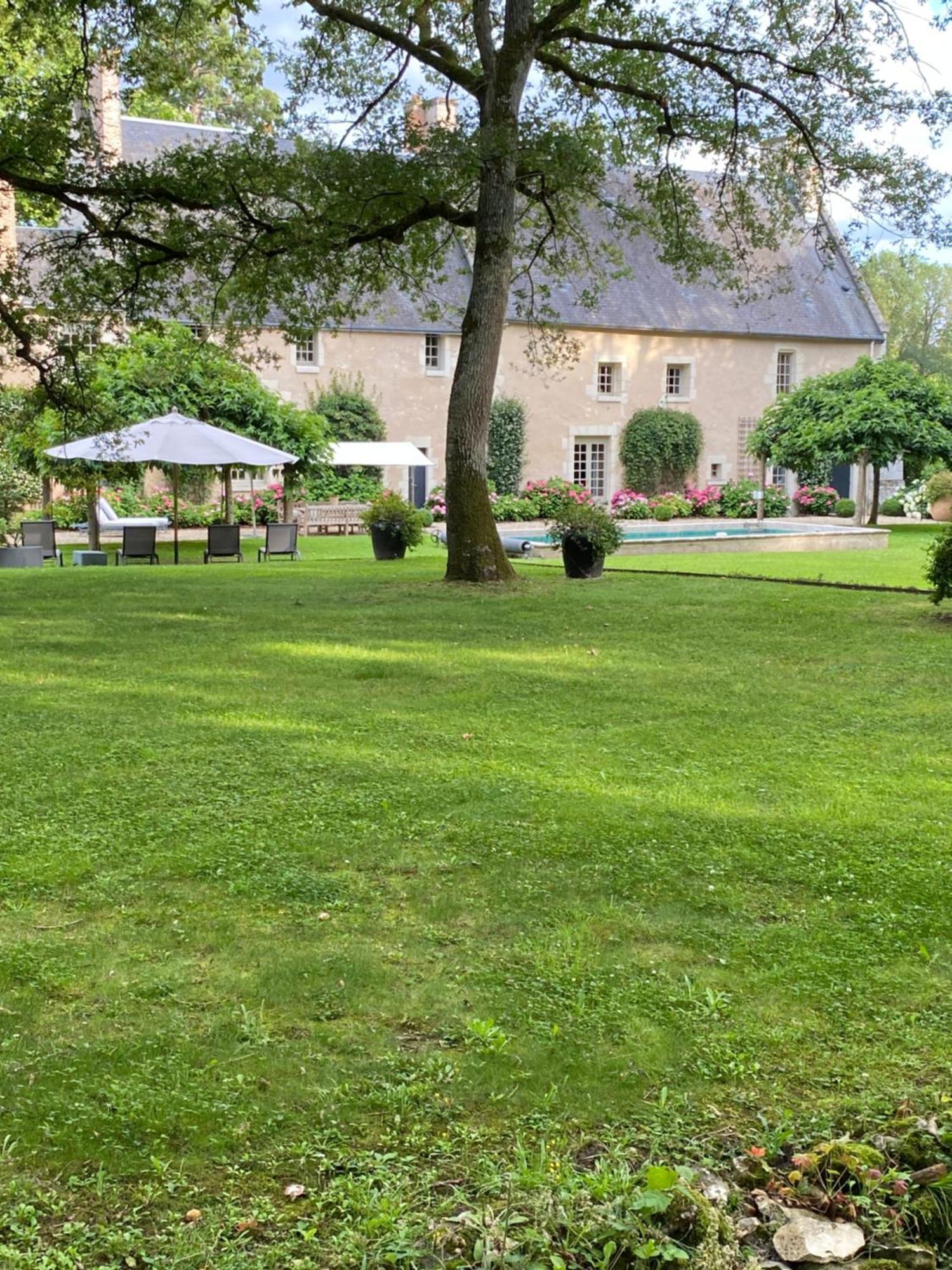 Domaine De Poulaines Pres Valencay Val De Loire Berry Villa ภายนอก รูปภาพ